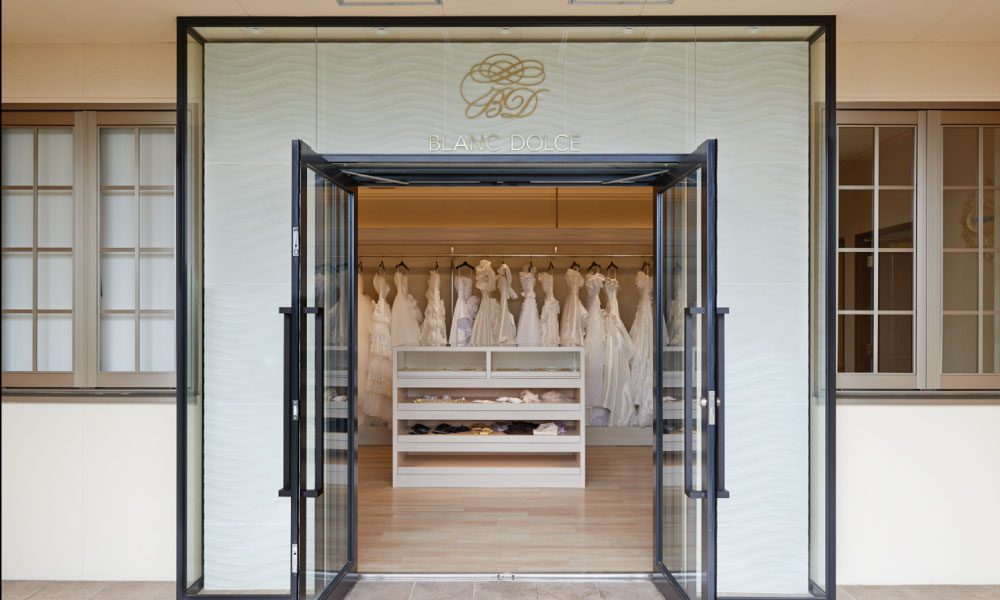 ANGEROBE dress shop